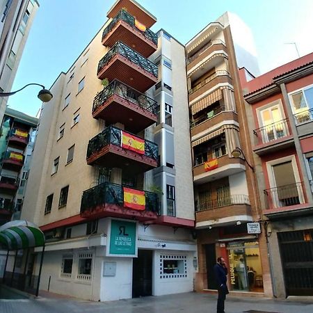 Appartement Alojamiento Plaza Chirinos à Cordoue Extérieur photo